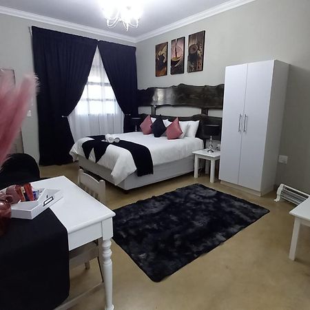 Deo Resta Guest Lodge Piet Retief Dış mekan fotoğraf